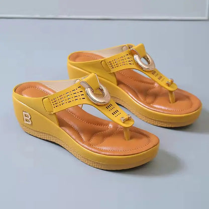 Ocean View Platforms: Non-Slip Summer Sandals for Ladies 2024