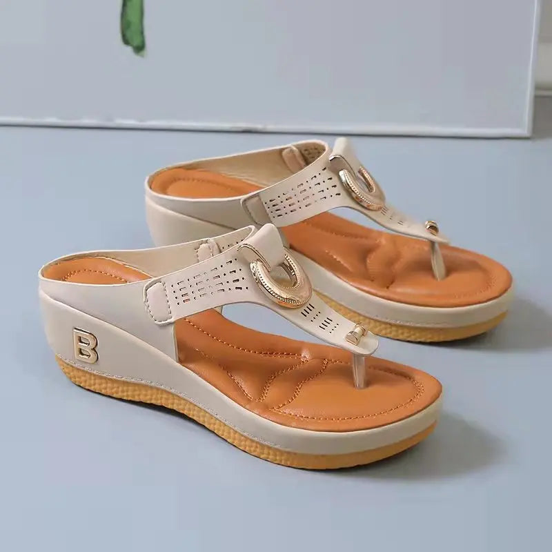 Ocean View Platforms: Non-Slip Summer Sandals for Ladies 2024